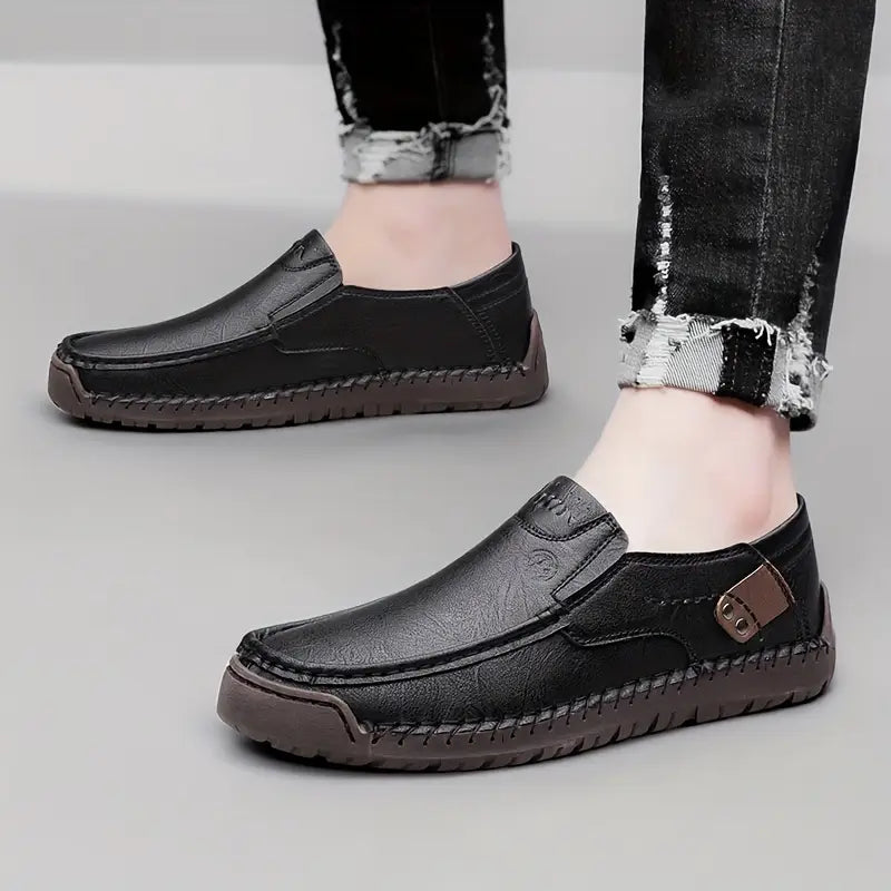 Kit Sapato Mocassim Masculino Ortopédico em 100% Couro Legítimo + BRINDES: Cinto, Carteira e Relógio
